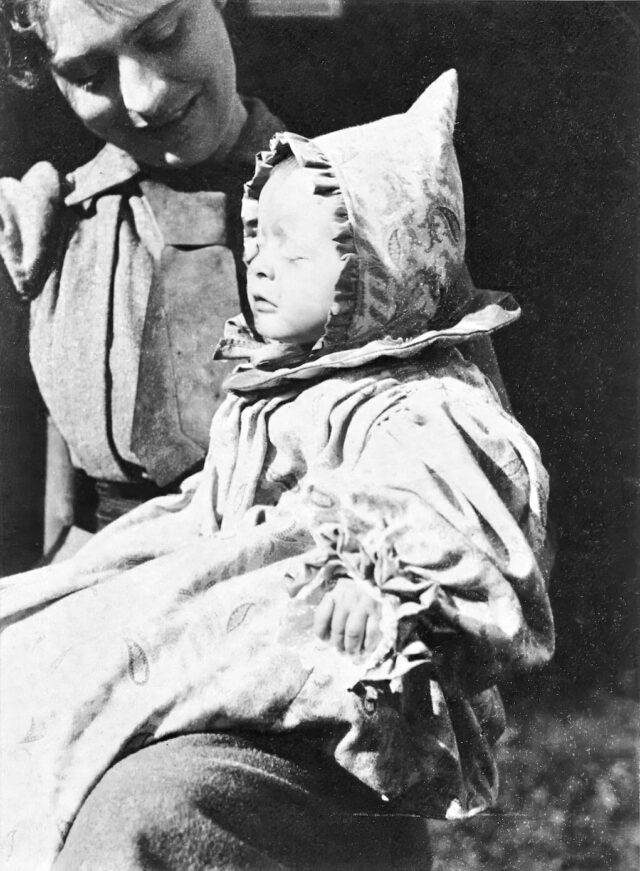 1896 - Marie og Vibeke Krøyer