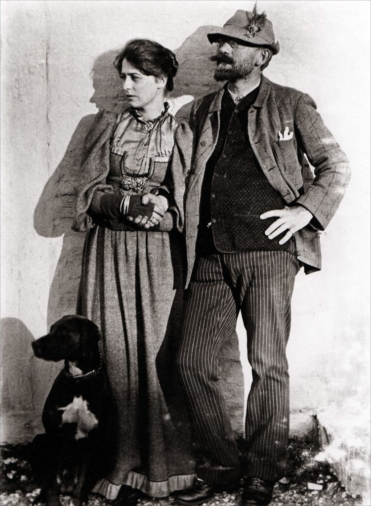 Marie og P.S. Krøyer med deres hund Rap – 1892