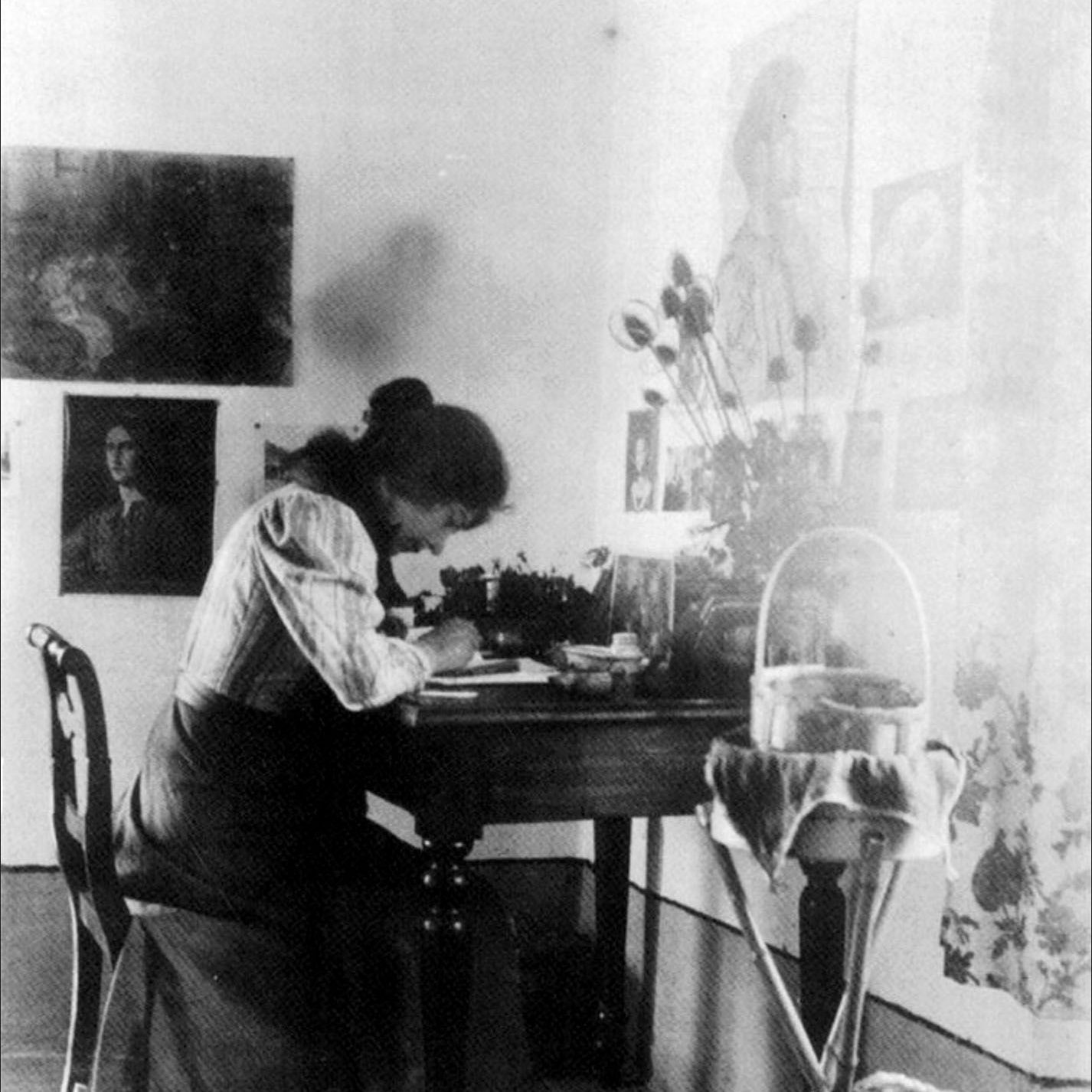 Marie Krøyer skrivende. Taormina 1901